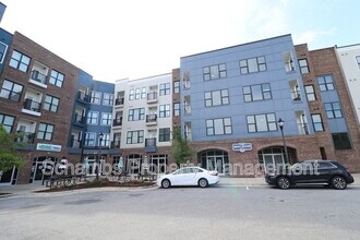Building Photo - 2402 Gathering Sq Ct