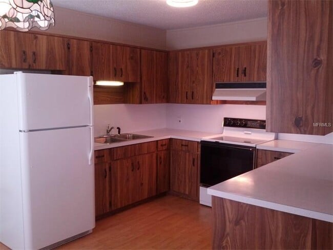 Building Photo - 519 Choctaw Ave