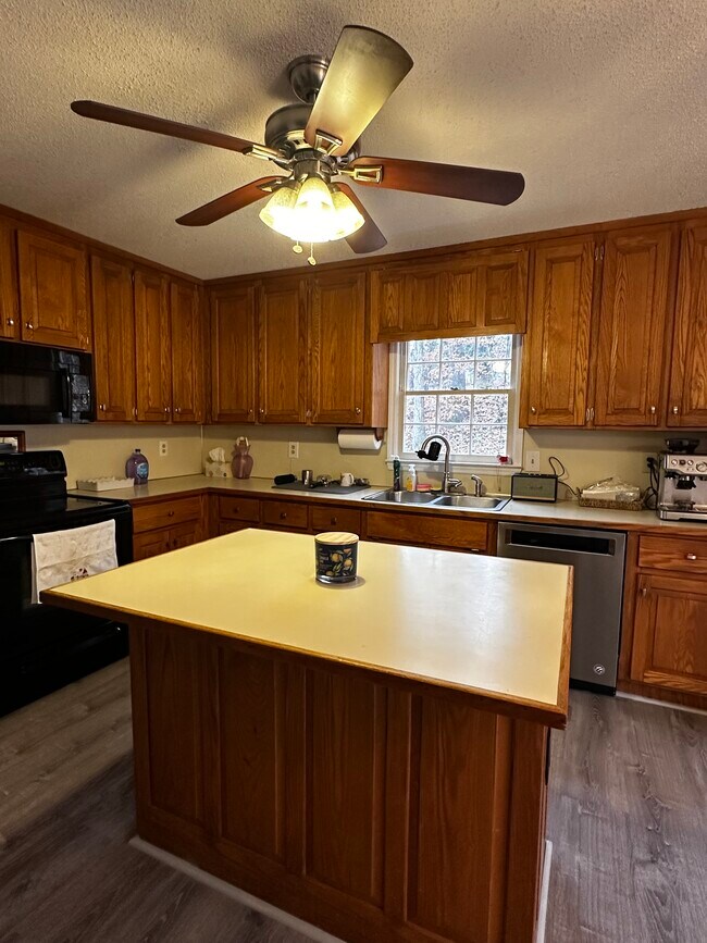 Foto del edificio - 177 Plantation Trce