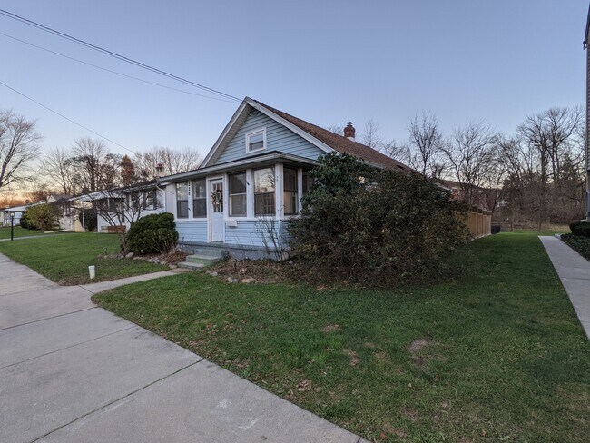 Foto del edificio - 336 Jefferson Ave