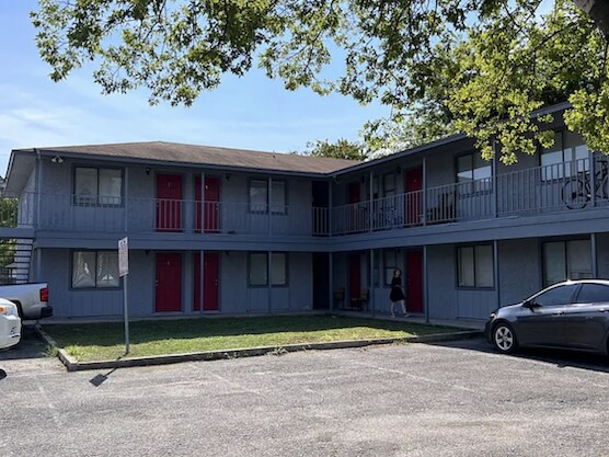 Foto del edificio - 500 Burton Ave