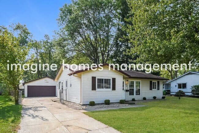 Building Photo - Lovely 3 Bedroom Home in Berea!