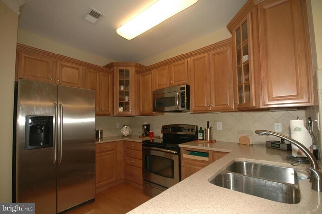 Foto del edificio - 24701 Byrne Meadow Square