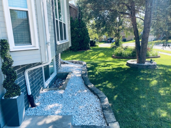 Foto del edificio - 8845 N 82nd Ave