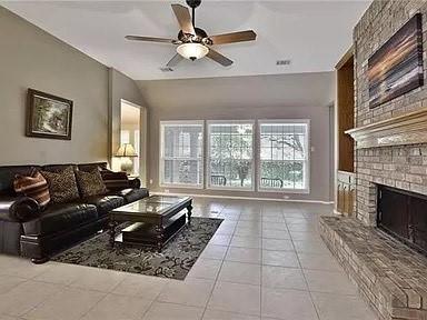 Building Photo - 1708 Edelweiss Dr