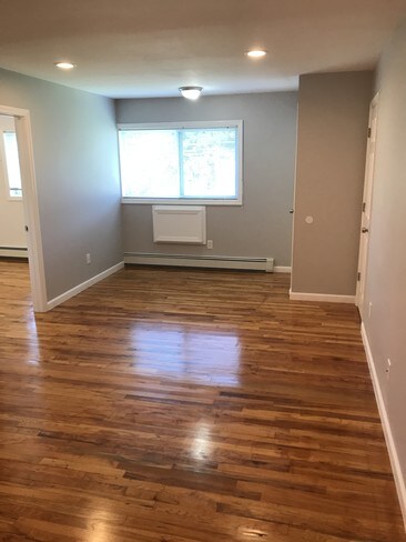 Foto del edificio - 1723 N Gardiner Dr