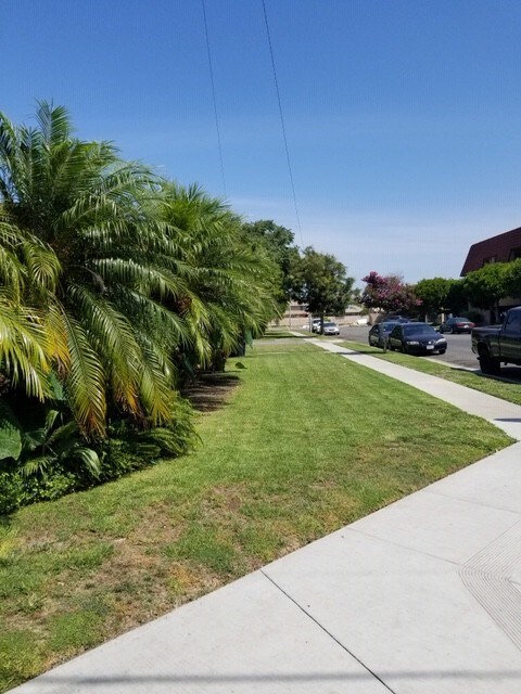 Foto del edificio - 5671 Burnham