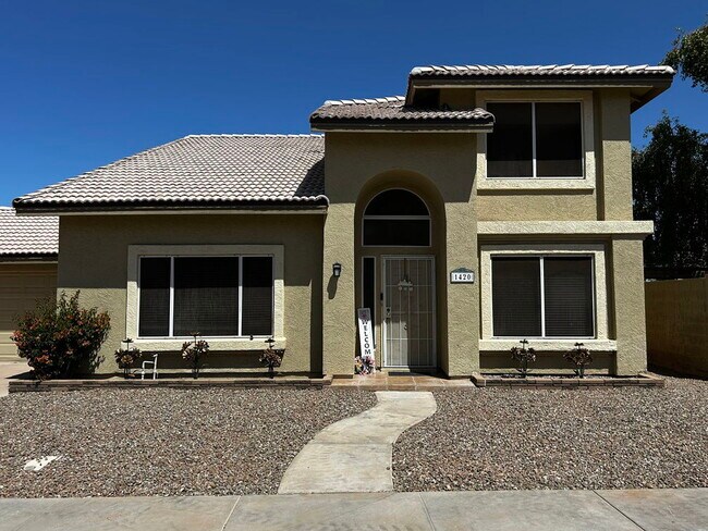 Building Photo - 1420 E Countrywalk Ln