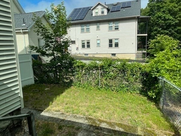 Building Photo - 230 Granite St