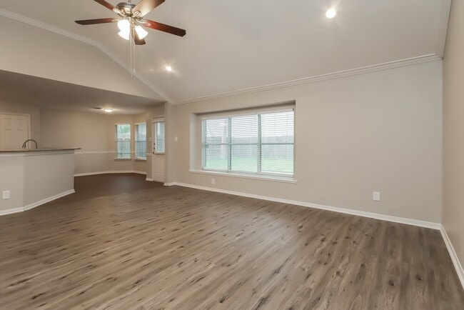 Building Photo - 302 Cedar Branch Dr