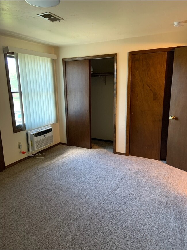 Bedroom - 1455 Seville Dr