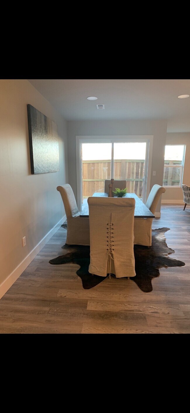 Foto del edificio - 8810 W Haylee St