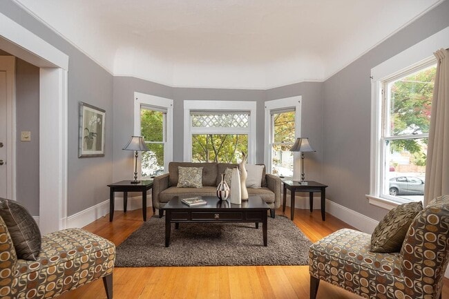 Building Photo - 391 N 12th St