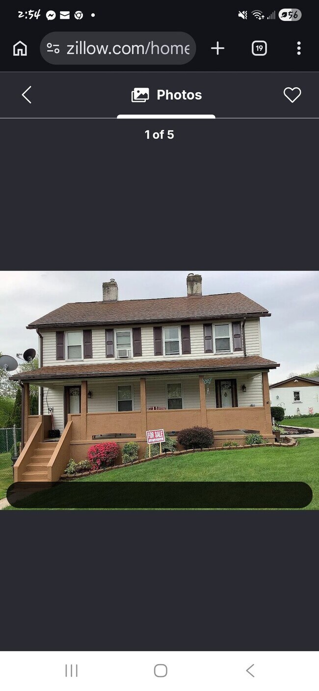 Foto del edificio - 214 Old School Rd