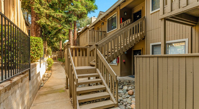 Foto del edificio - 10824 Fair Oaks Blvd
