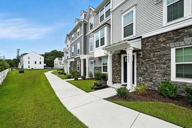 Foto del edificio - 4227 Meander Wy