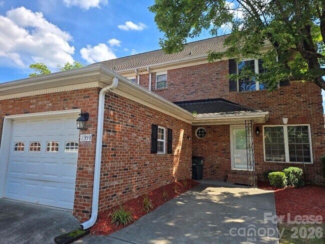 Foto del edificio - 2359 Madeline Meadow Dr