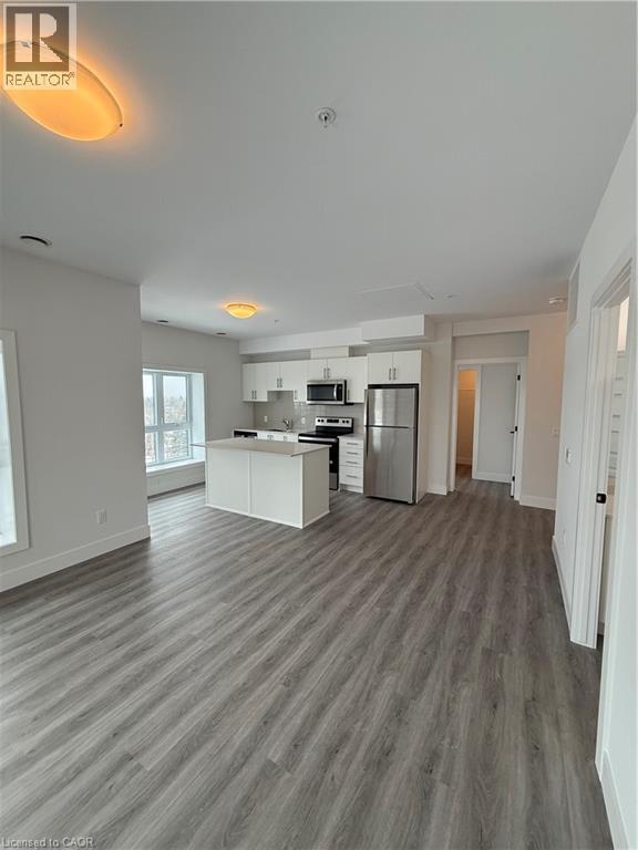 Photo du bâtiment - 1000 Lackner Blvd