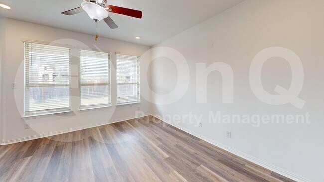 Building Photo - 404 Ashby Dr