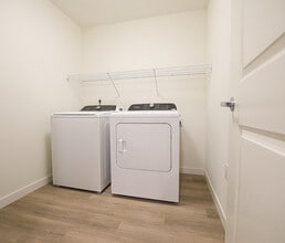 Walking washer room. - Trouve