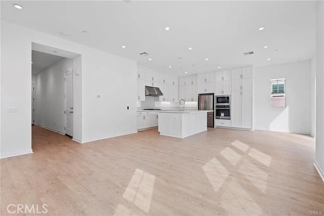 Building Photo - 43 Miren Pl