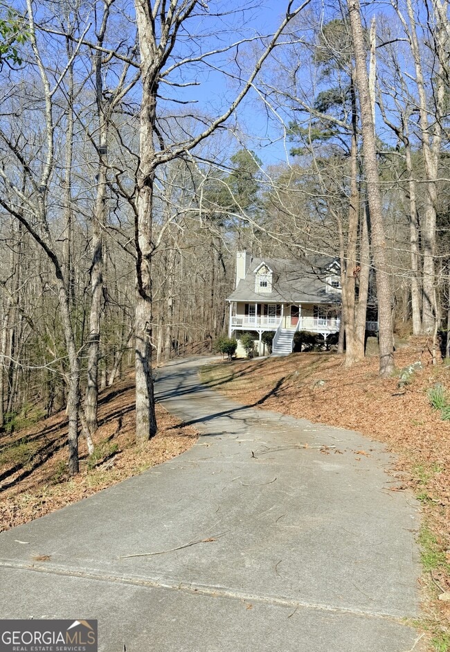 Foto del edificio - 3395 Woodlake Ln