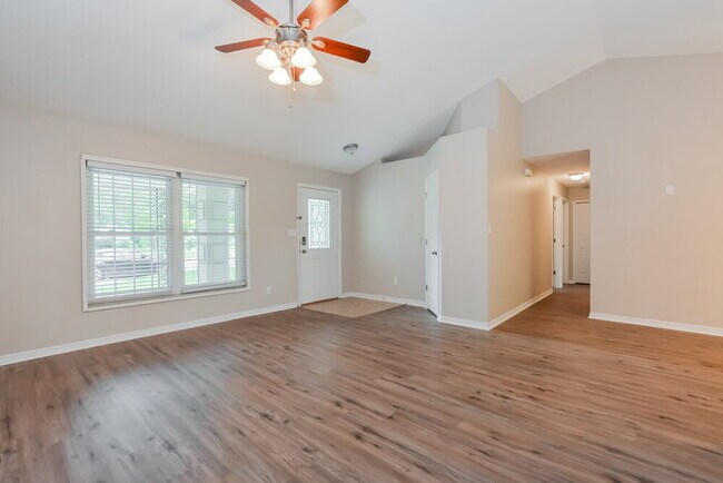 Foto del edificio - 2701 Bolton Bend