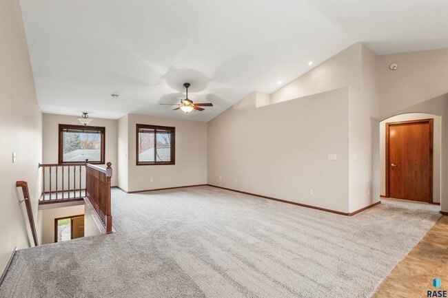 Building Photo - 115 Emmett Trail