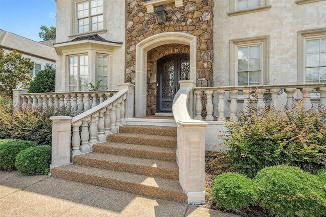 Foto del edificio - 3206 Wetherby Dr