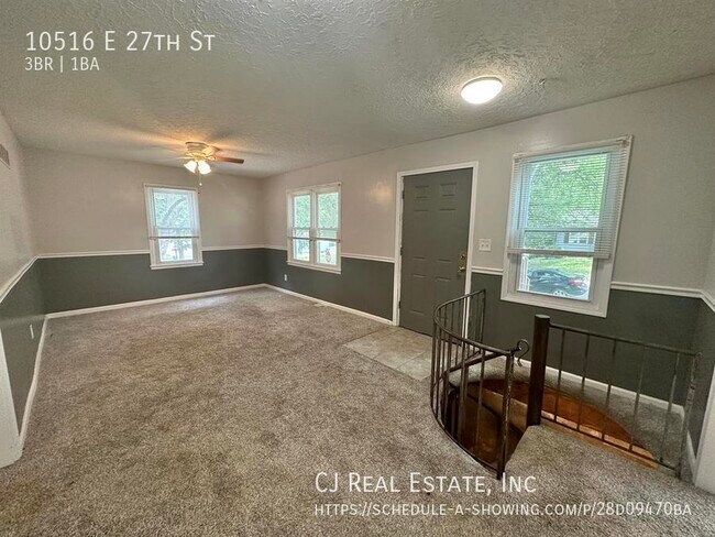 Foto del edificio - 10516 E 27th St