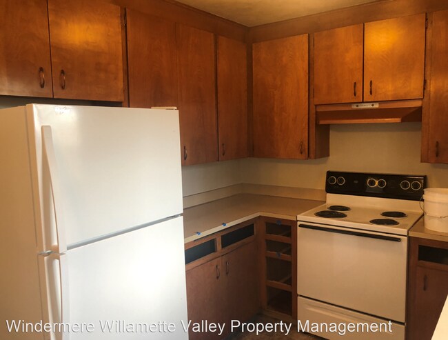 Foto del edificio - 819 18th Ave SW