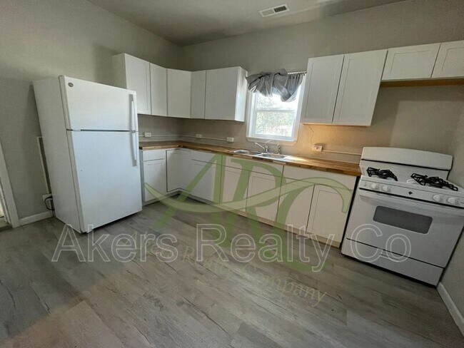 Foto del edificio - 1444 Cypress St