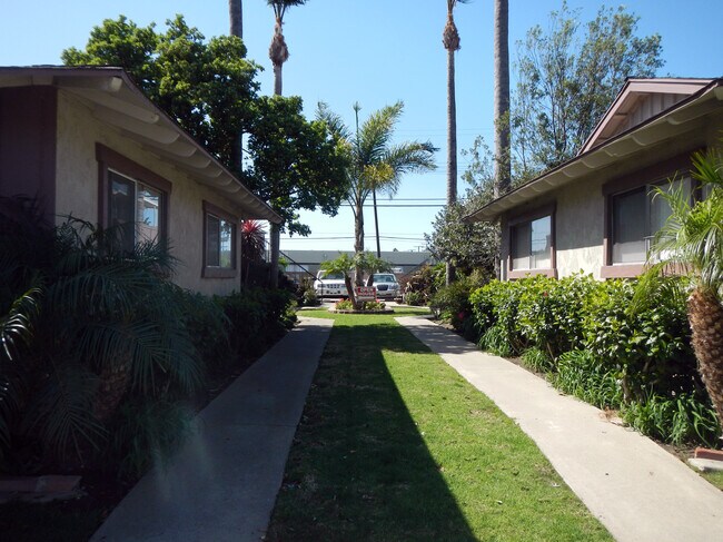Front from Ganges Lane - 16171 Ganges Lane #4, Huntington Beach CA 92647