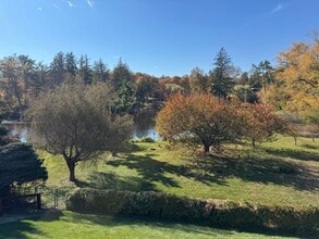 Building Photo - 193 Park St