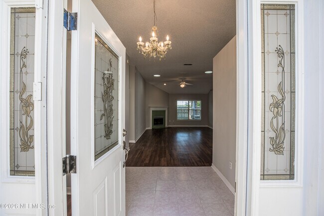 Foto del edificio - 4114 Bald Eagle Ln