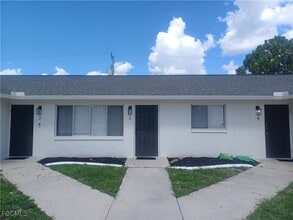 Building Photo - 937 SE 23rd Pl