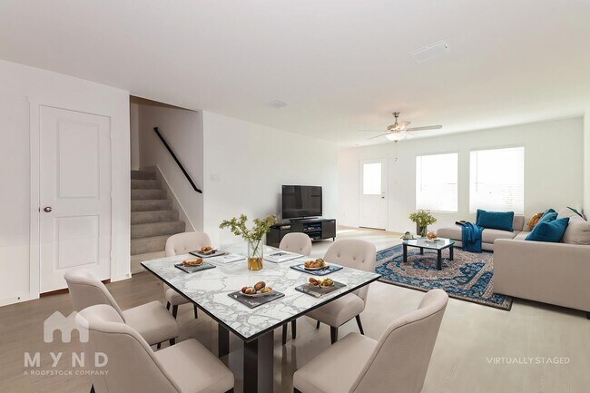 Foto del edificio - 2725 Mistwood Dr