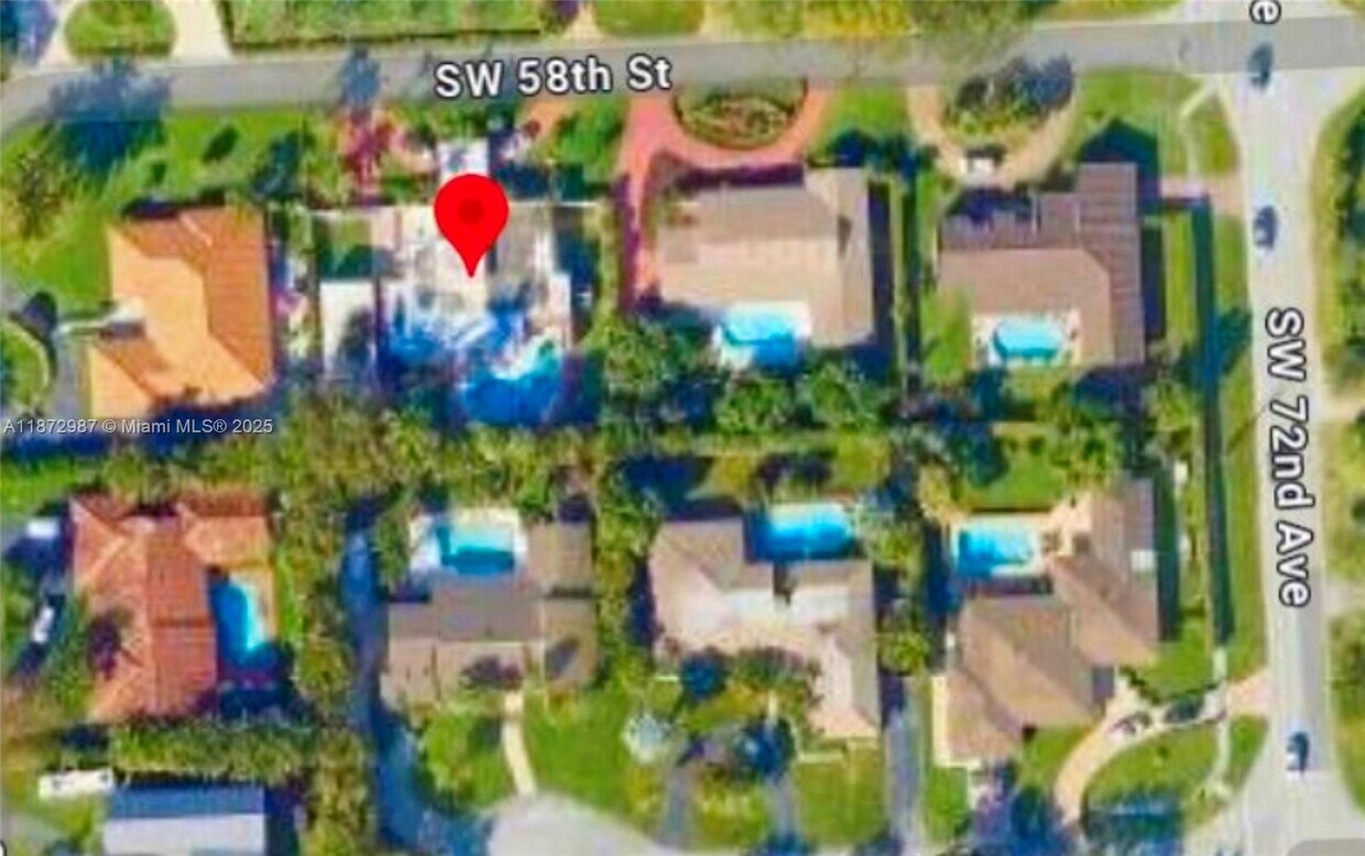 Foto principal - 7240 SW 58th St