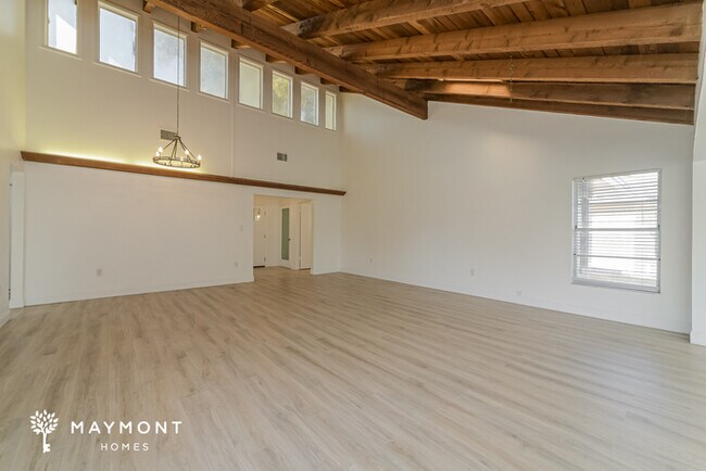 Foto del edificio - 11 Maple Run