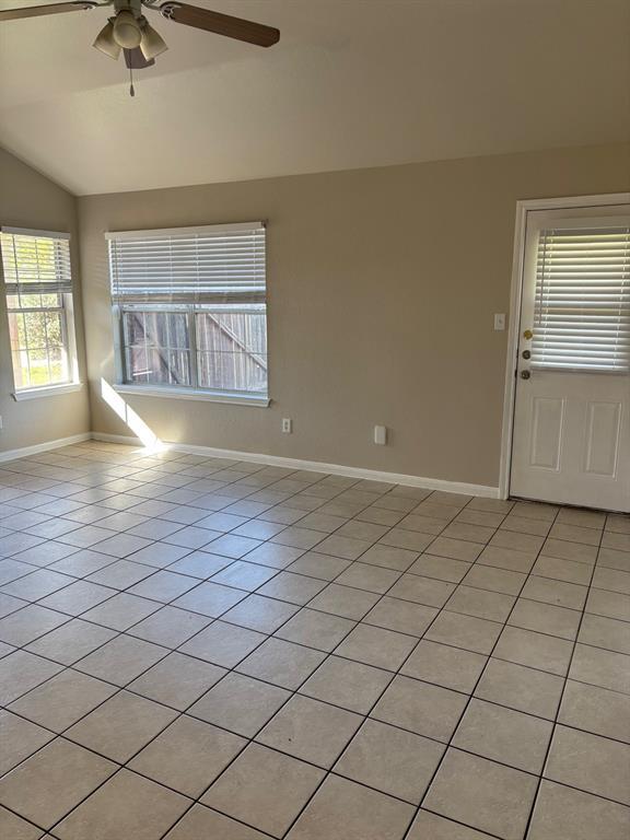 Foto del edificio - 1410 Bergin Ct