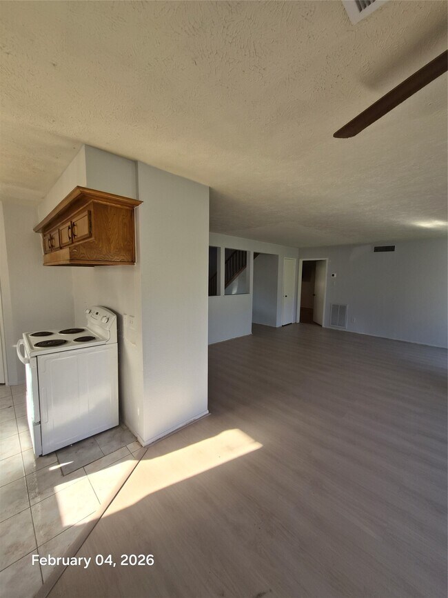 Foto del edificio - 2923 Edgewood Dr