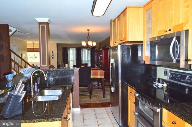 Foto del edificio - 7027 Bentley Mill Pl