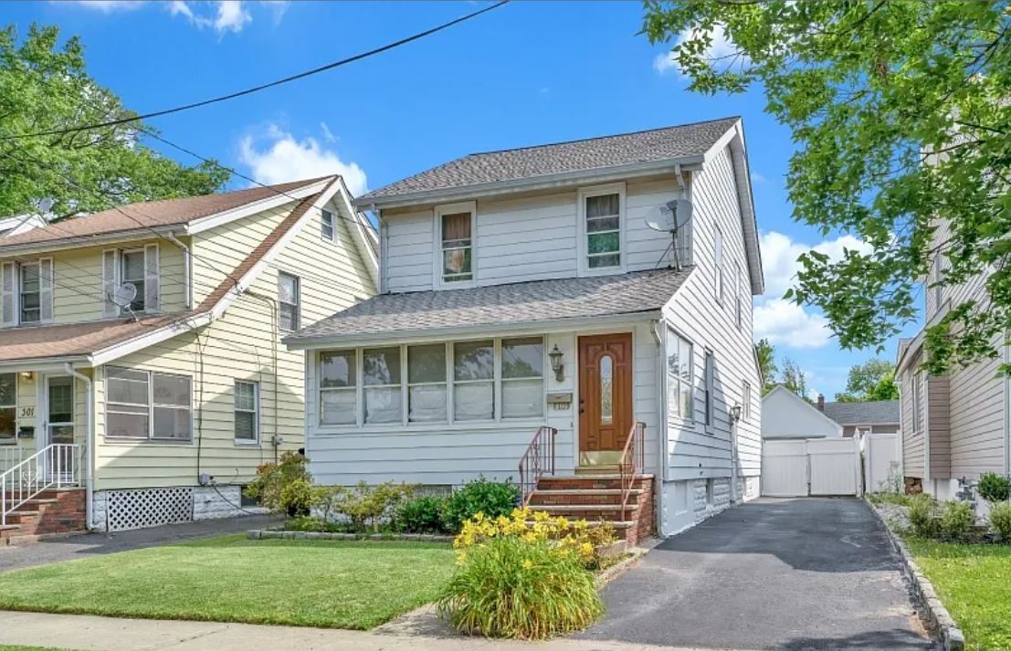 Primary Photo - 295 W Lincoln Ave