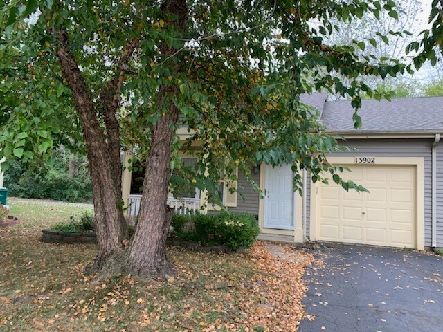 Foto principal - 13902 S Oakdale Ct