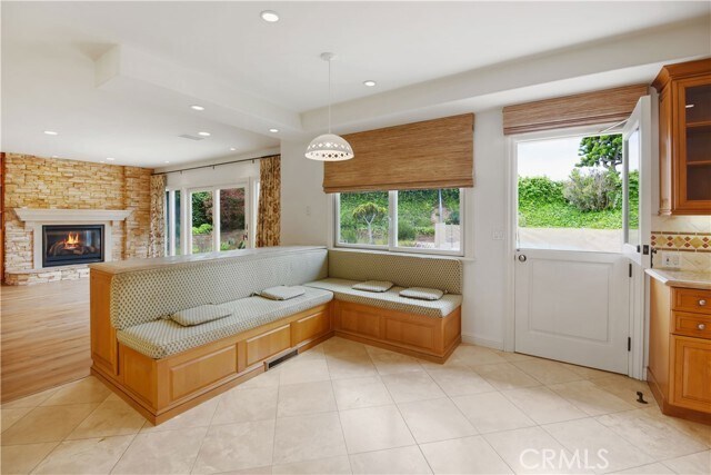 Building Photo - 3620 Seabreeze Ln