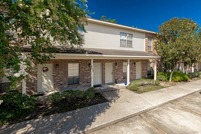 Photo - 838 Meadow Bend Dr Apartment