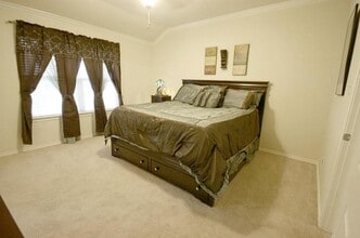 Building Photo - 6414 Haywards Crossing S Cir