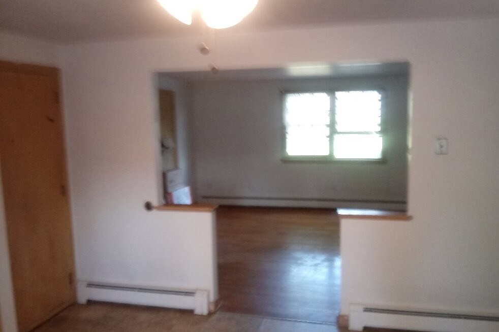 117 Catherine St Unit Flr 2, Middletown, CT 06457 Apartments in Middletown, CT