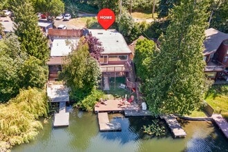 Building Photo - 19279 Stone Ave N