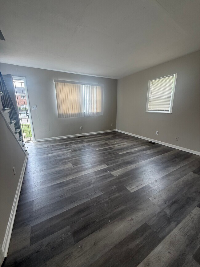 Building Photo - 3501 Dorham Pl
